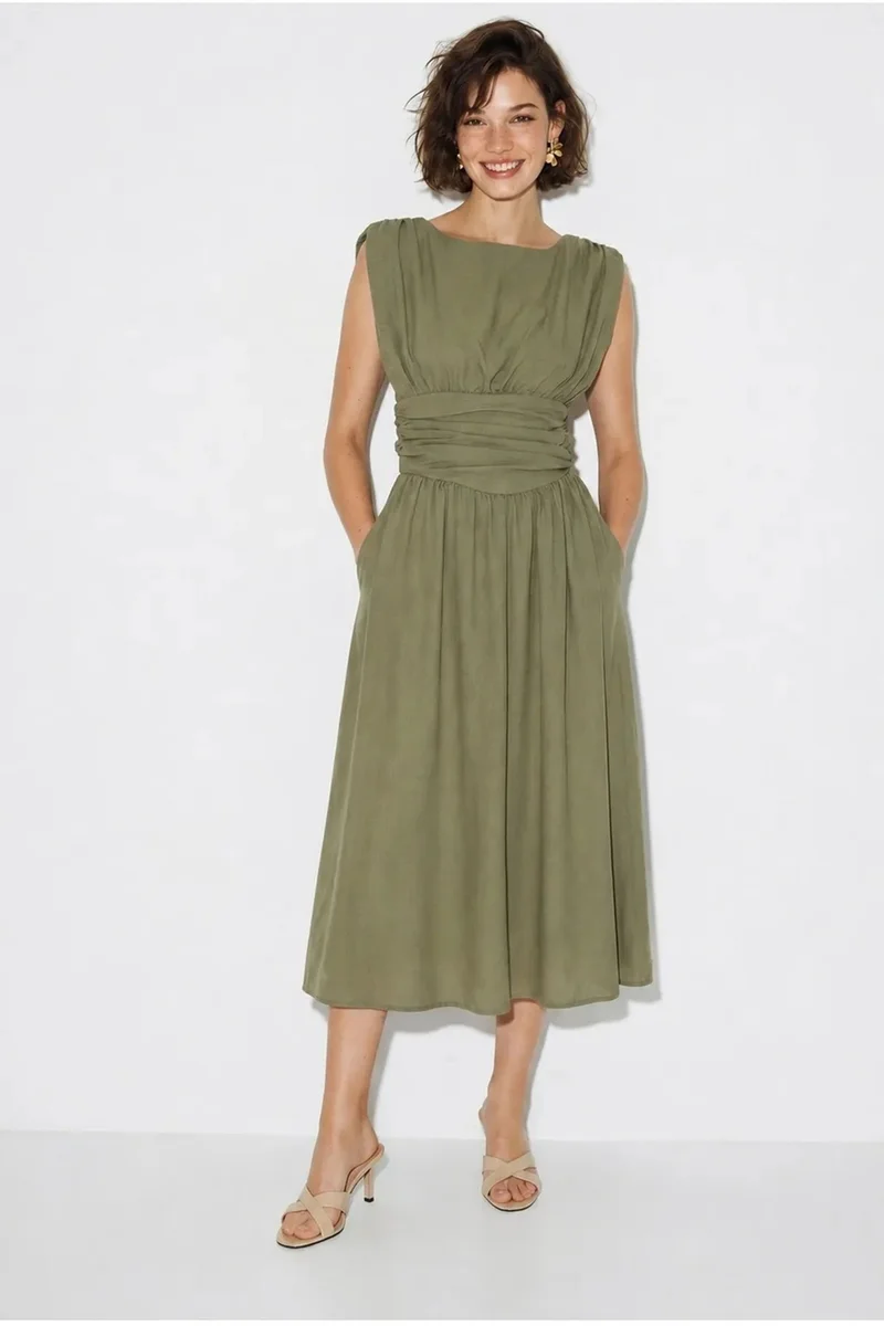 بيانكو لوتشي LUCCI Women's Sleeveless A-Line Midi Dress