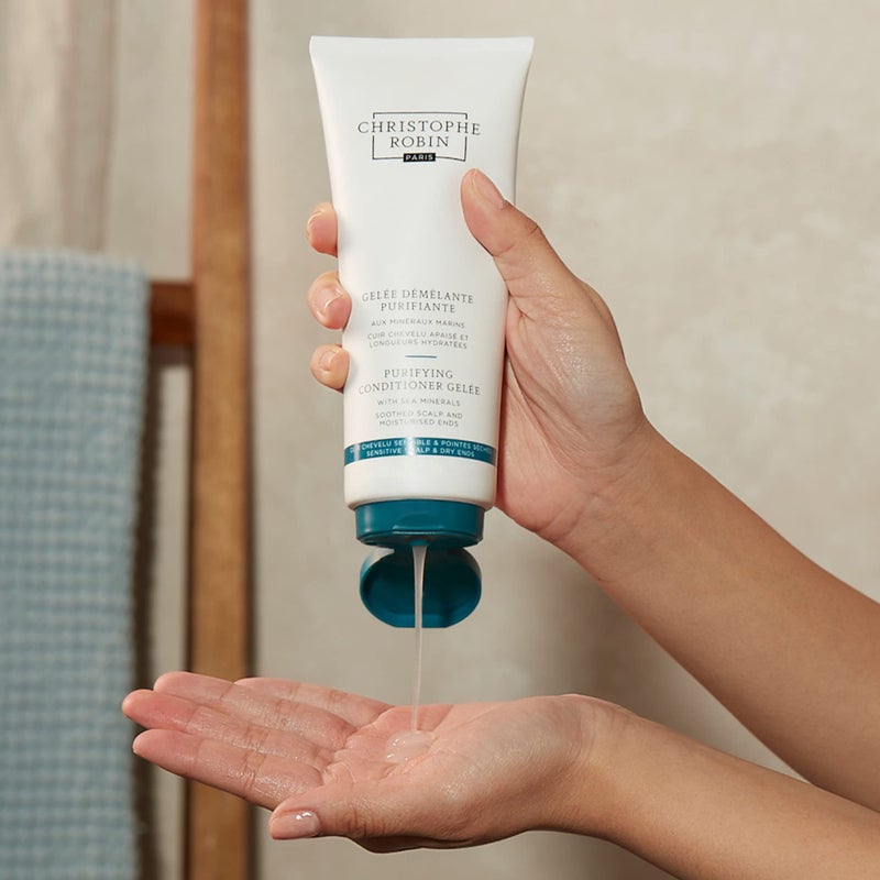 Christophe Robin Purifying Lightweight Conditioner GelÃ¨e With Sea Minerals for Soft Lengths and Oily Scalp 6.7 fl. oz - Image 5