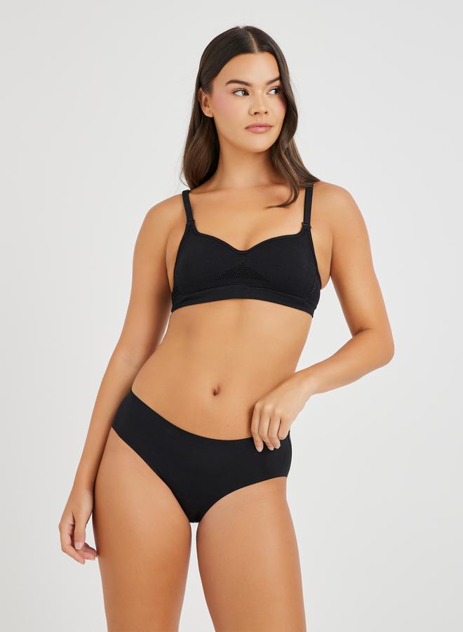 Styli Styli Pack of 3 - Non-Padded Wired Seamless T-Shirt Bra  - Image 3