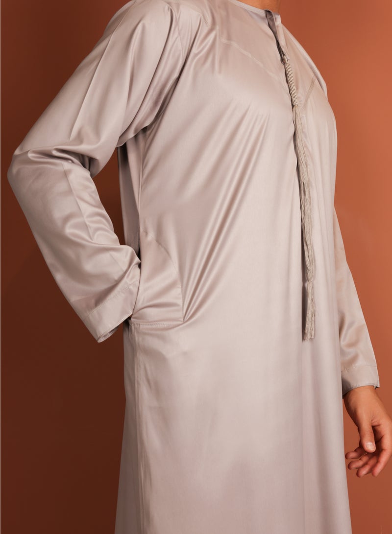 Yigo by Mariam Kandhoura Idris – Soft Taupe Emirati Kandhoura – Premium Cotton Blend | Timeless Comfort & Elegance - 56 CM - Soft Taupe - Image 4
