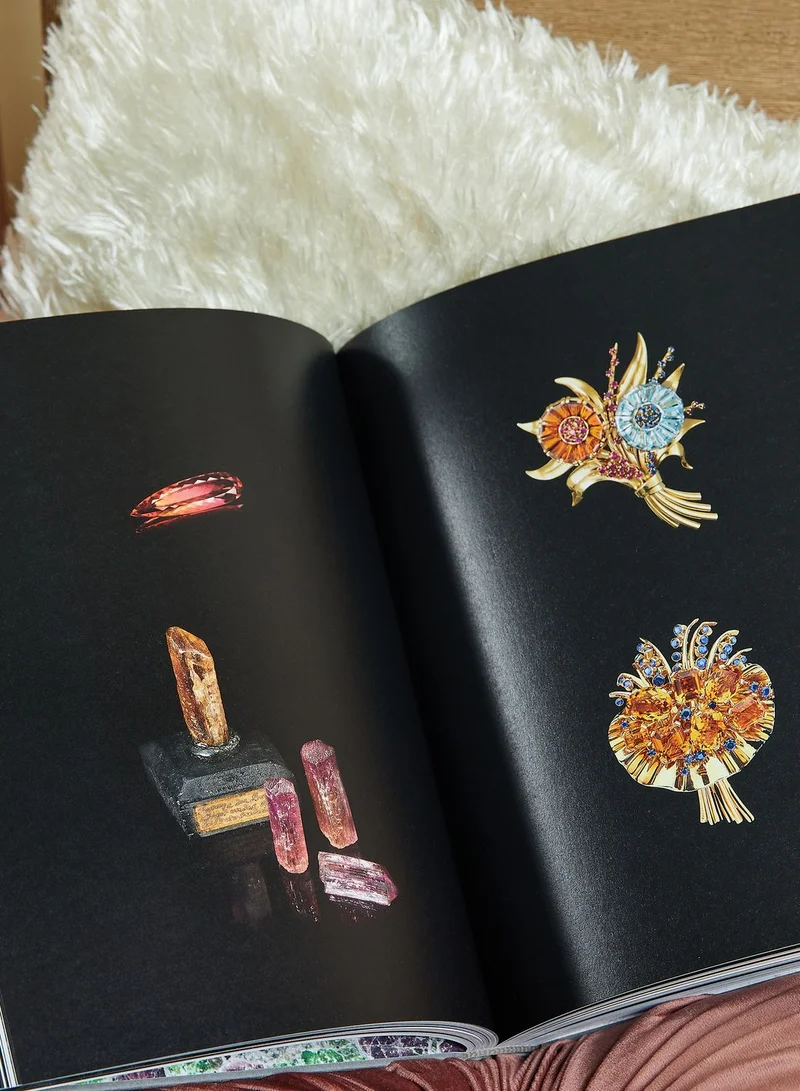 THAMES Gems Van Cleef & Arpels