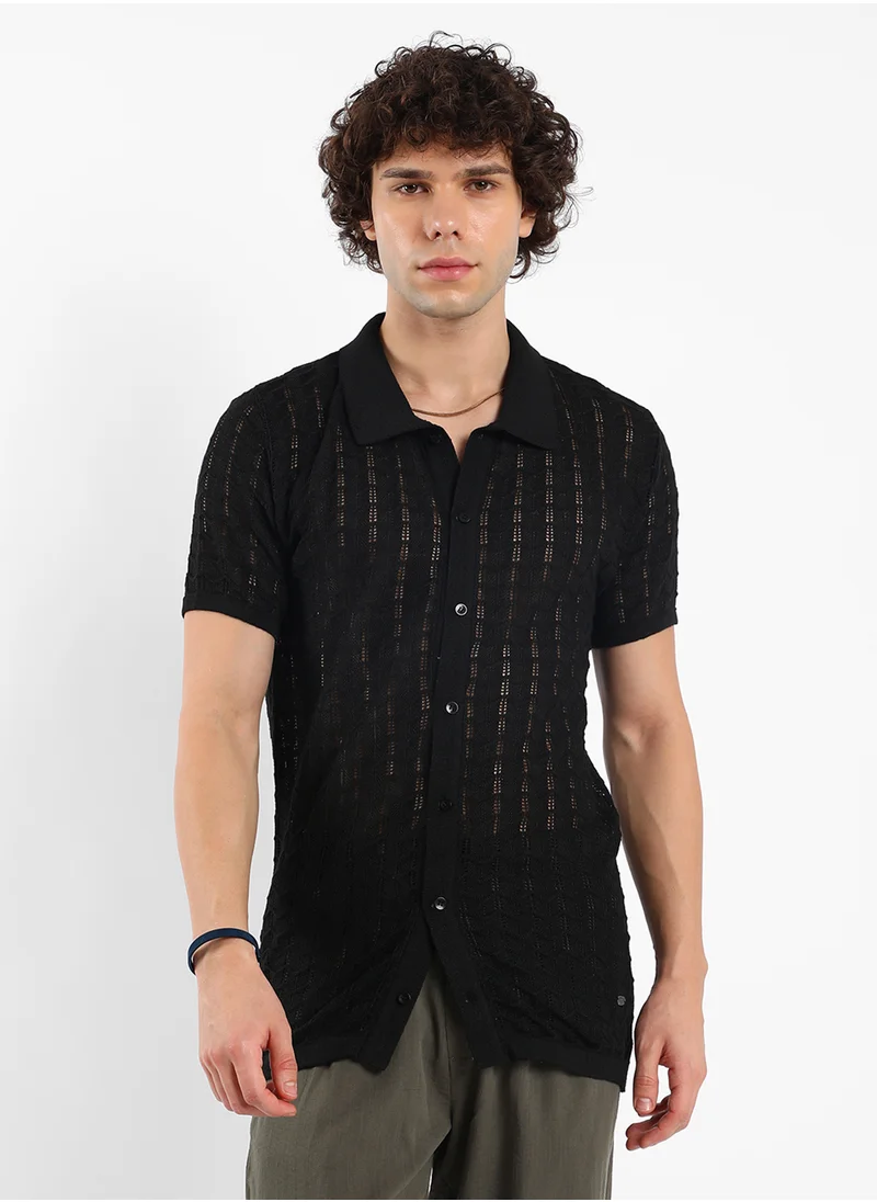 Campus Sutra Men's Onyx Black Spear-Knit Slim-Fit Shirt