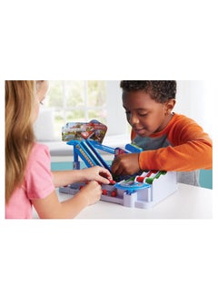 Epoch MARIO KART RACING DELUXE PLAYSET, RACE AROUND THE TRACK, 2 KART FIGURES INSIDE  - Image 4