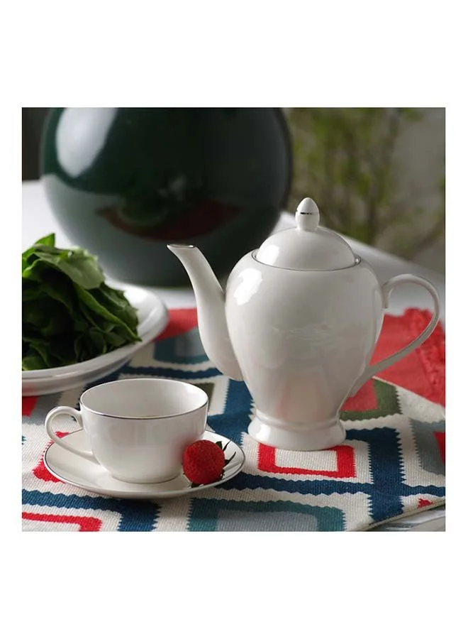 Fissman Teapot Porcelain , Beverage Serveware 2-3 Tea Cups, Coffee Mugs, Modern English Classic Style, Dishwasher Safe Pure White 1100 ml