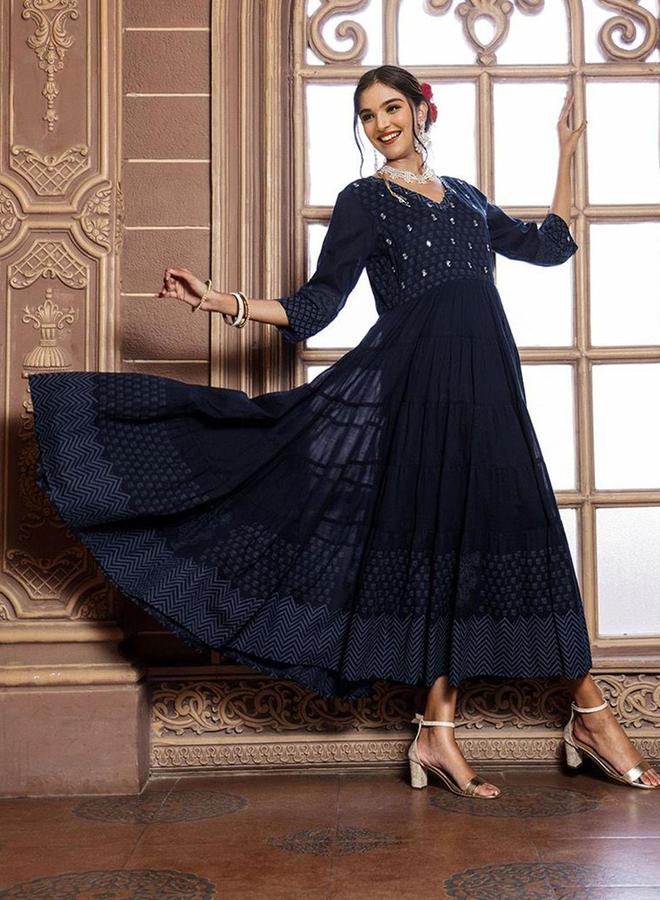 Ishin Women Blue Printed V Neck Cotton A-Line Midi Dress - Image 3