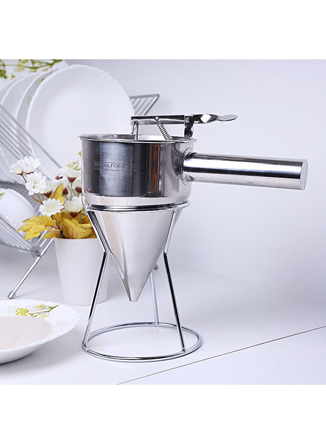 Royalford Stainless Steel Batter Dispenser Silver 1.3Liters - Image 2