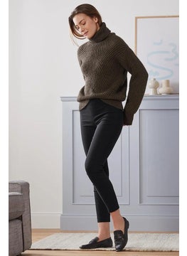 Tchibo بنطلون نسائي قابل للتمدد بقصّة Slim Fit، أسود  - Image 1
