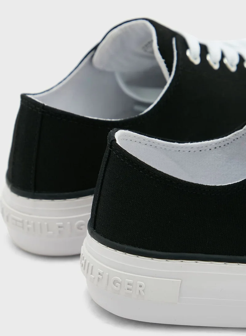 TOMMY HILFIGER Kids Lace Up Sneakers
