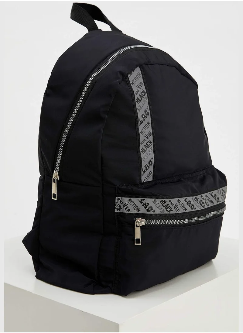 ديفاكتو Text Print Striped Backpack