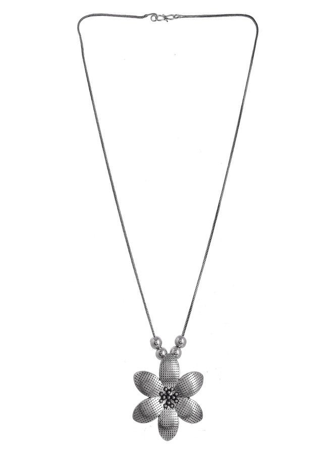 Naman Arts Oxidised Floral Cluster Pendant Necklace for Women | Antique Boho Flower Charm with Drops | Pure Brass Lightweight Ethnic Chain Necklace - Image 2