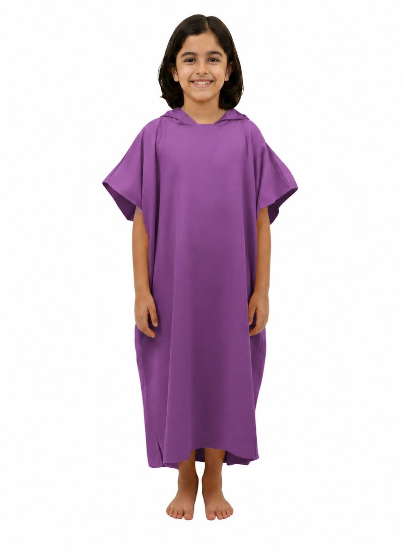 ldeen Premium kids bathrobe made from high quality microfiber highly absorbent with quick dry feature featuring an elegant design and compact size packaged in a stylish bag to be your child’s perfect companion anytime. - Image 1