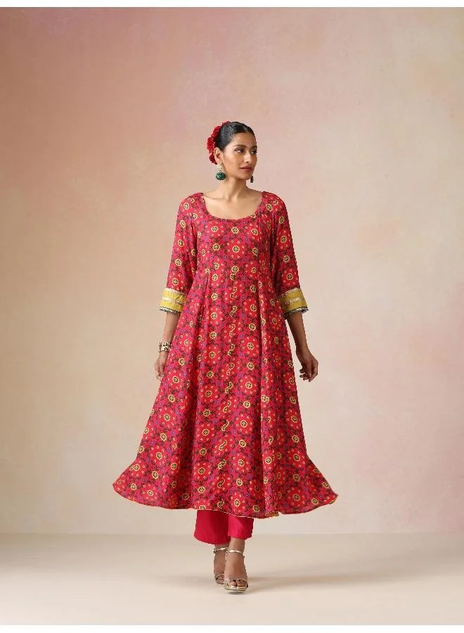 ترو برونز طقم كورتا أناركالي من فيسكوز بطبعات زهور وردية وخضراء من