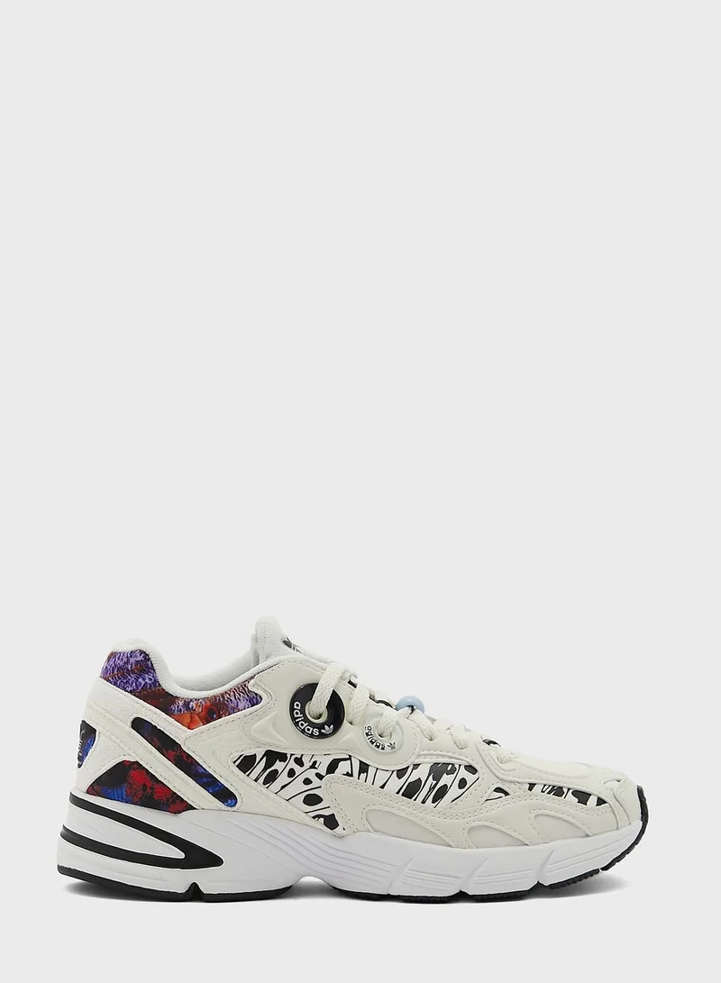 adidas Originals Astir