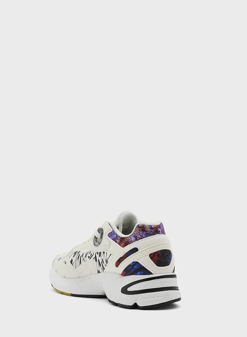 adidas Originals Astir