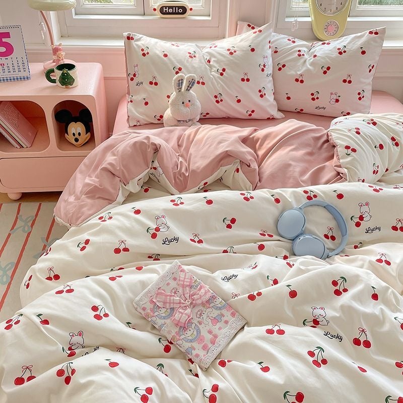 A-level baby and girl heart-shaped bedding set -4-piece duvet cover, bed sheet, and mattress protection - Image 1