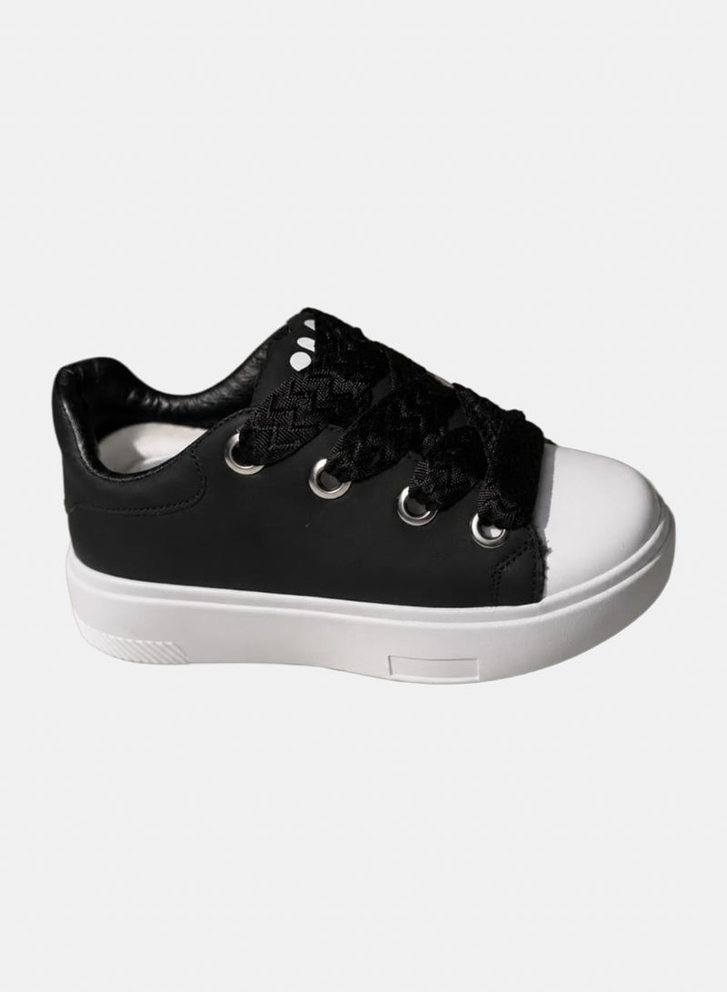 GRINTA Women Sneakers - Image 1