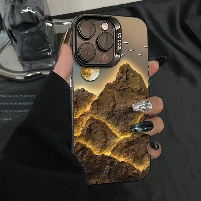 جراب هاتف Apple iPhone 16 Pro، جراب هاتف إبداعي مقاوم للصدمات والسقوط مصنوع من مادة TPU، بتصميم قمة جبلية ذهبية (أسود).