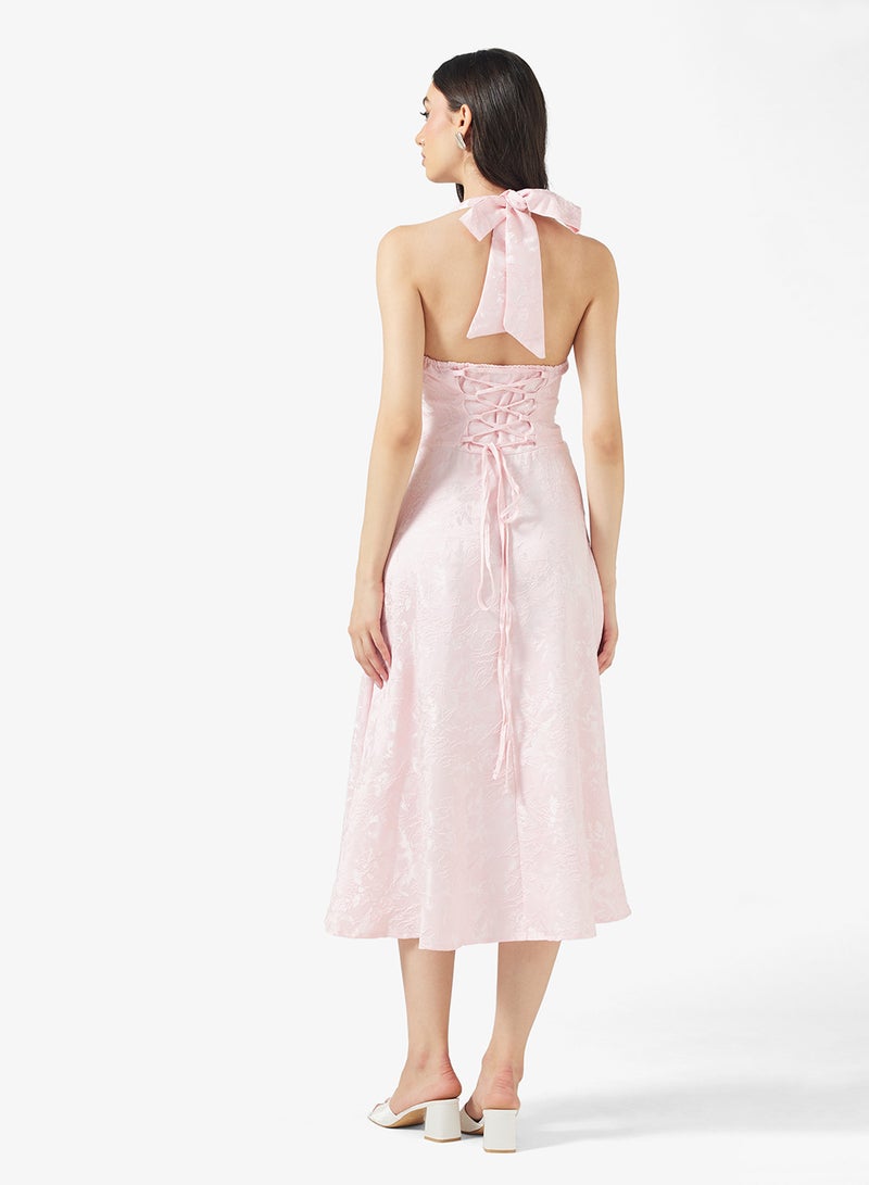 ايلا فستان صيفي بياقة هالتر - Image 2