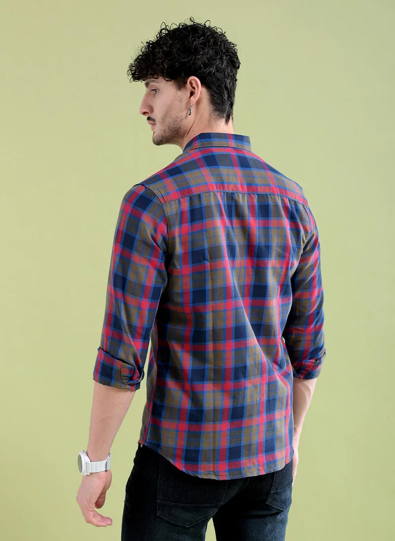 The Indian Garage Co Men Slim Fit Checkered Full Sleeves Spread Collar Casual Shirt