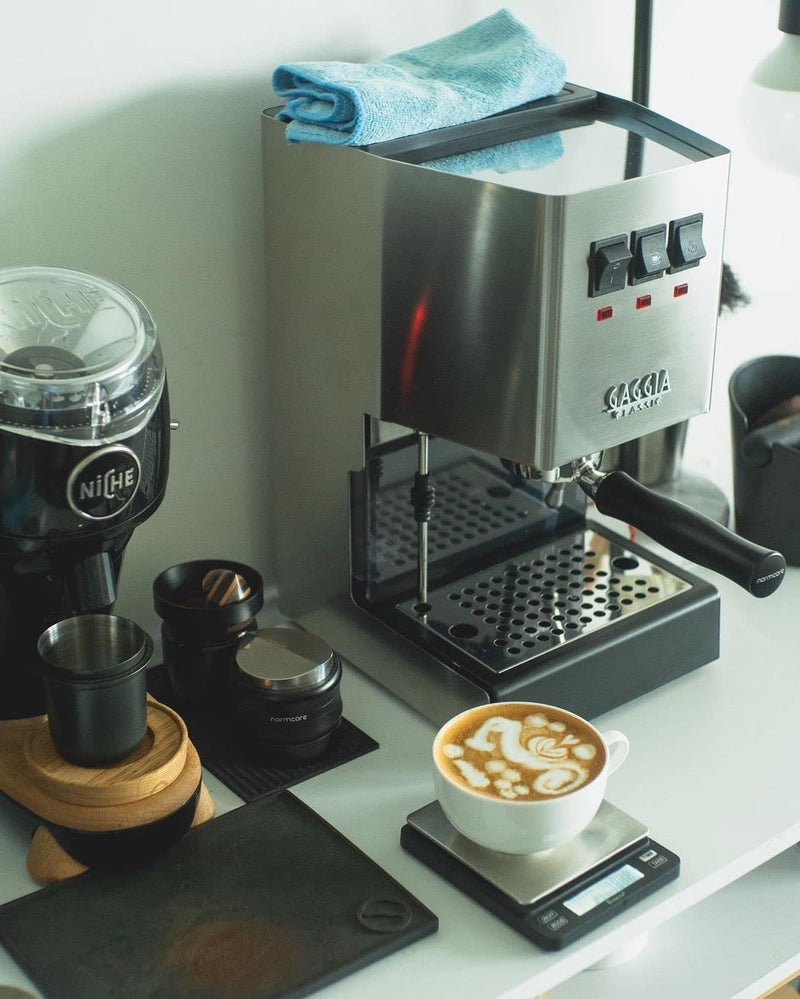 Normcore بورتافيلتر نورمكور بدون قاعدة لجاجيا 58 مم مع رأس من الفولاذ المقاوم للصدأ وسلة فلتر ومقبض من الألمنيوم المؤكسد مصمم بشكل مريح (تشمل السلة) - بورتافيلتر آلة الإسبريسو - Image 4