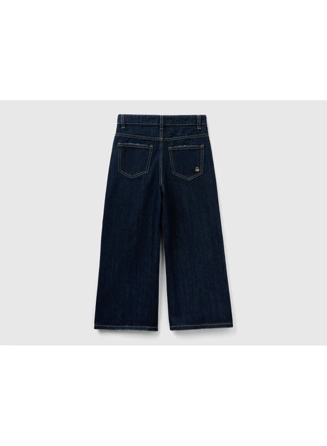 يونايتد كولورز أوف بينتيون Wide Fit High-Waisted Jeans