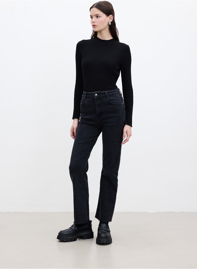 High Waist Flare Jeans Black - pzsku/Z3BDAE014C98FA5EA253DZ/45/_/1741272303/4751a8ff-6066-4b78-bb95-7524c81c118a