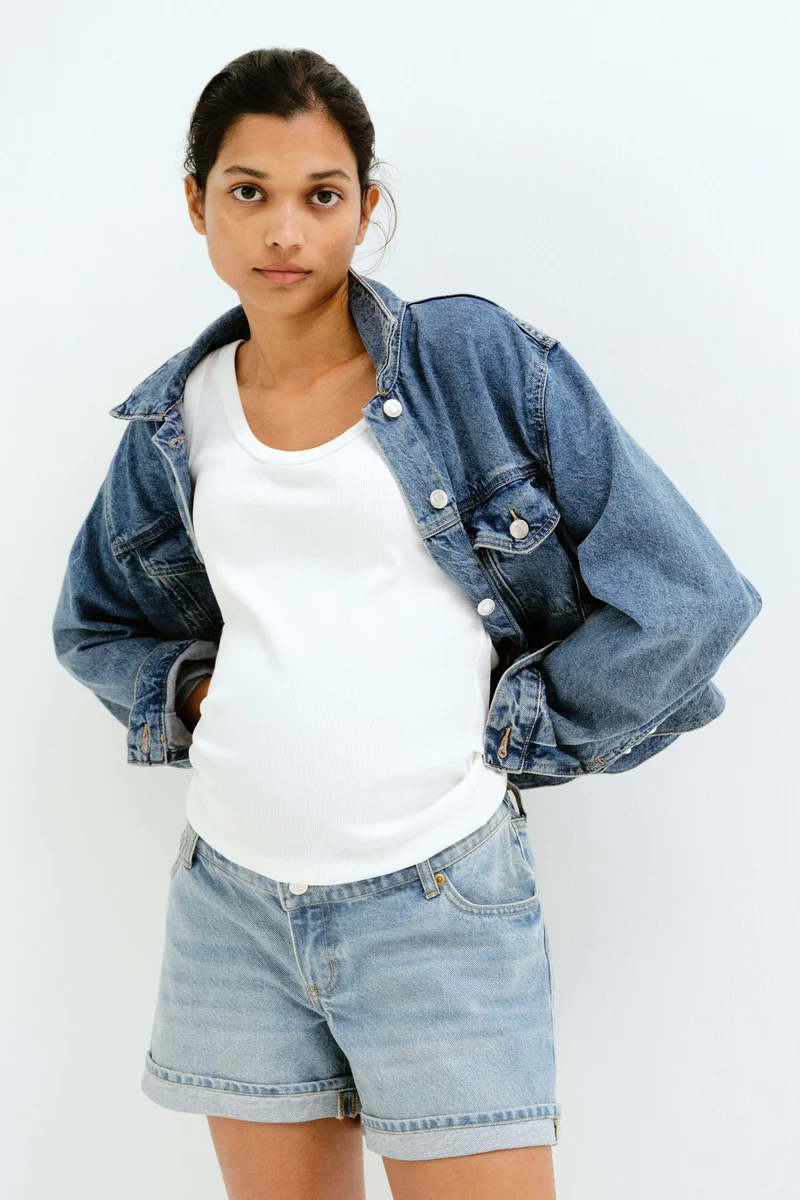 H&M MAMA Denim shorts
