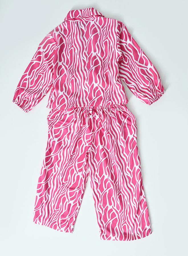 بيلا مودا طقم منسق من بنطال وبلوزة مطبعة بالكامل - Image 2