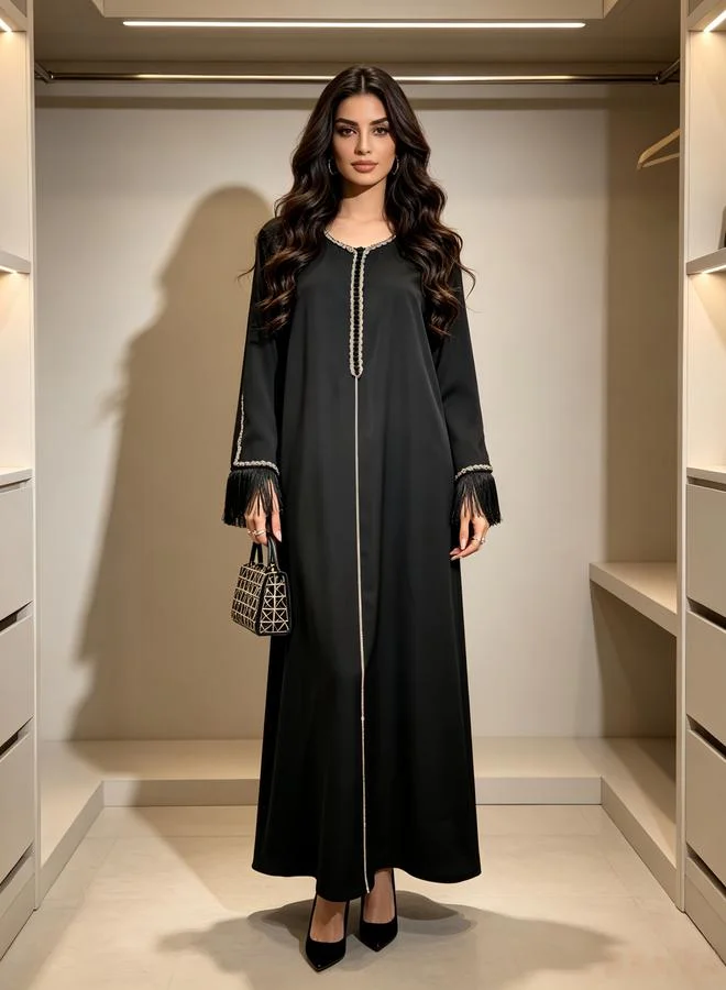 تايك تو Black Contrast Binding Tassel Drop Jalabiya