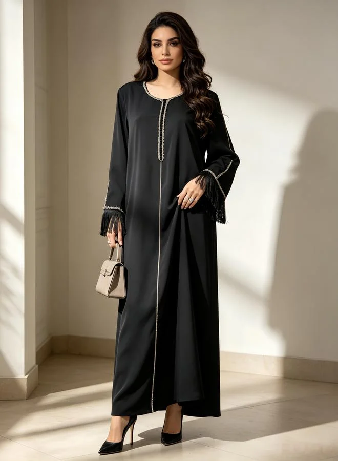 تايك تو Black Contrast Binding Tassel Drop Jalabiya