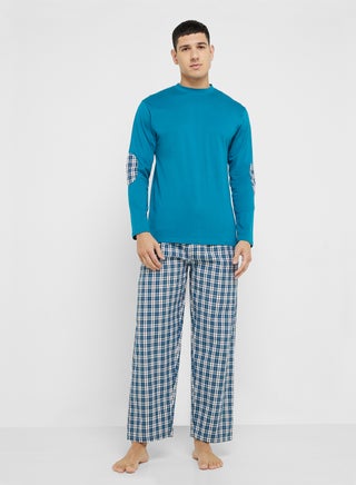 Nightwear T-Shirt & Pants Sets - pzsku/Z3BE046DBB107DAF8A039Z/45/_/1736938894/ac721c33-df7a-4466-8653-f5e04b478c93