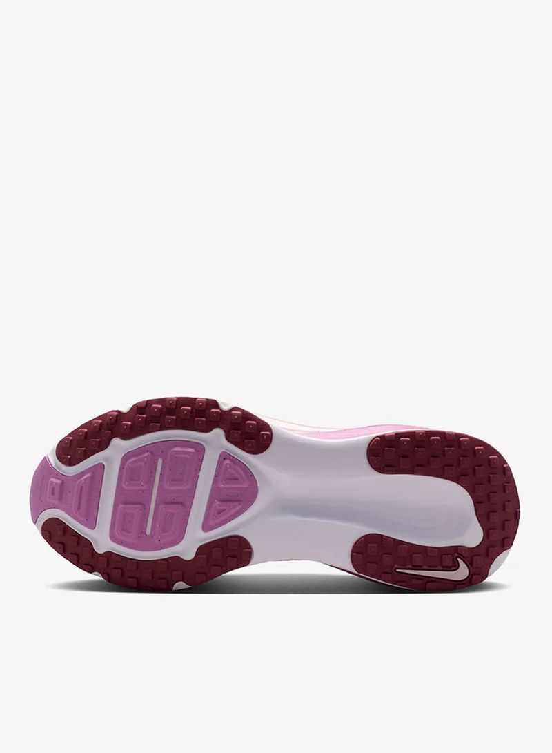 Nike BLEACHED LILAC/PINK SMOKE-LT MAGENTA-PINK RISE-WHITE Vomero 18 for Women | Best Price UAE