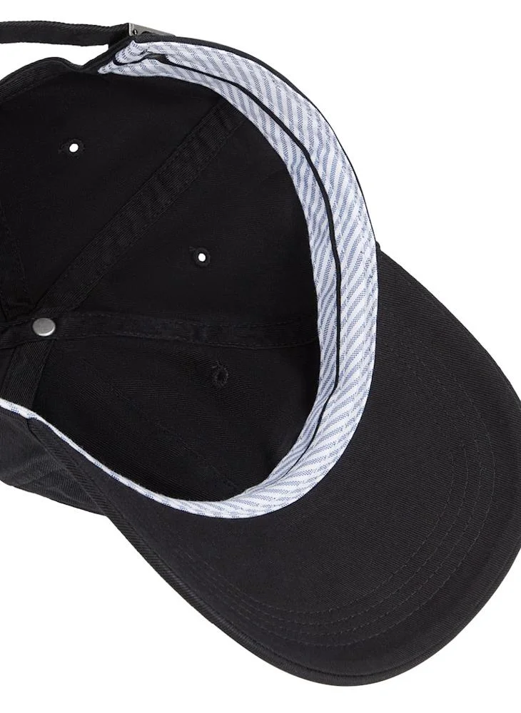 تومي هيلفيغر Flag Curved Peak Cap