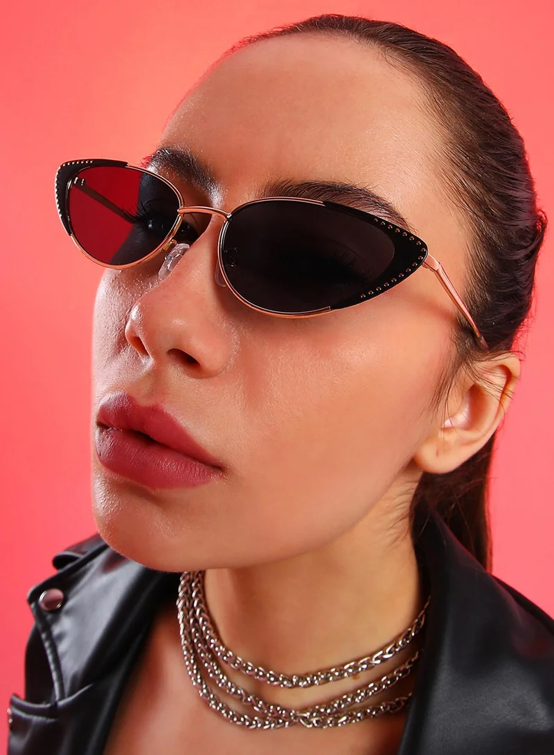 صوص هاوت نظارة شمسية كات آي مرصعة