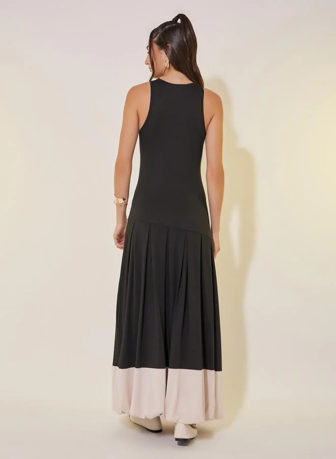 Styli Styli Solid Sleeveless Balloon Hem Maxi Dress