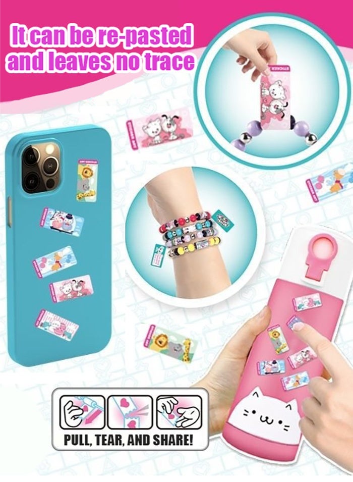 مس تيارا مجموعة أدوات تزيين للأطفال، تتضمن 400 ملصق كرتوني لصنع أساور ملصقات يدوية، مع خرز فاصل وتعليقات متنوعة. - Image 3