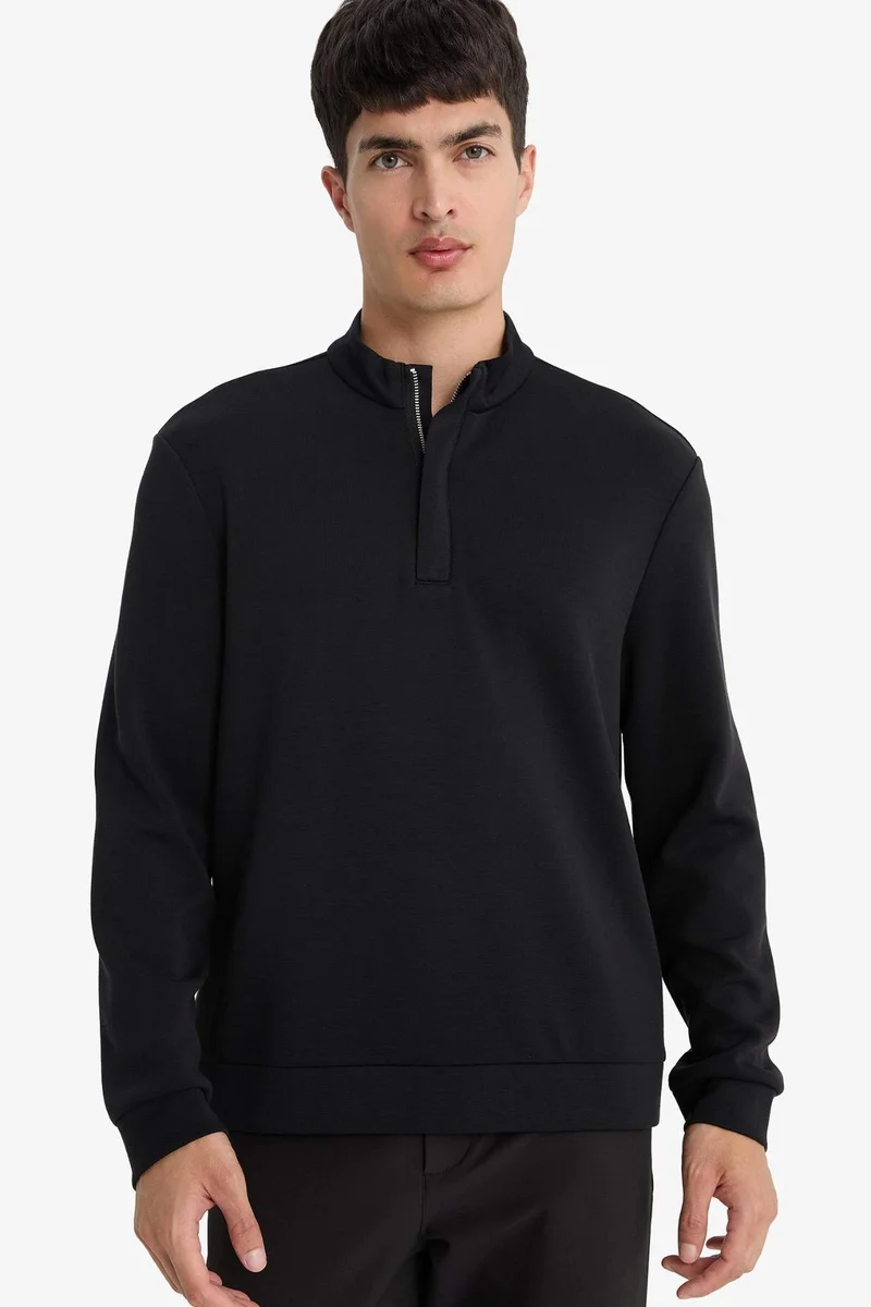 ديفاكتو Regular Fit Long Sleeve Zippered High Neck Sweatshirt