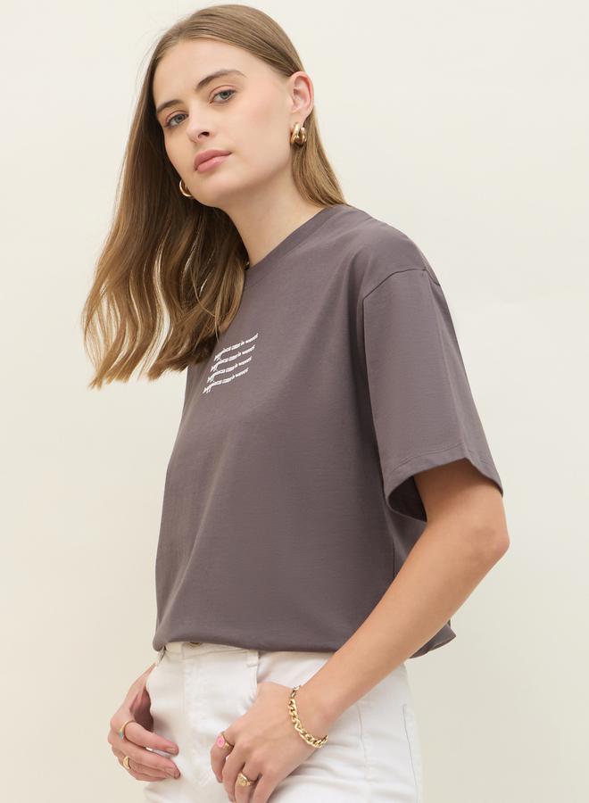 ستايلي تيشيرت بطبعة شعار كبير الحجم - Image 3