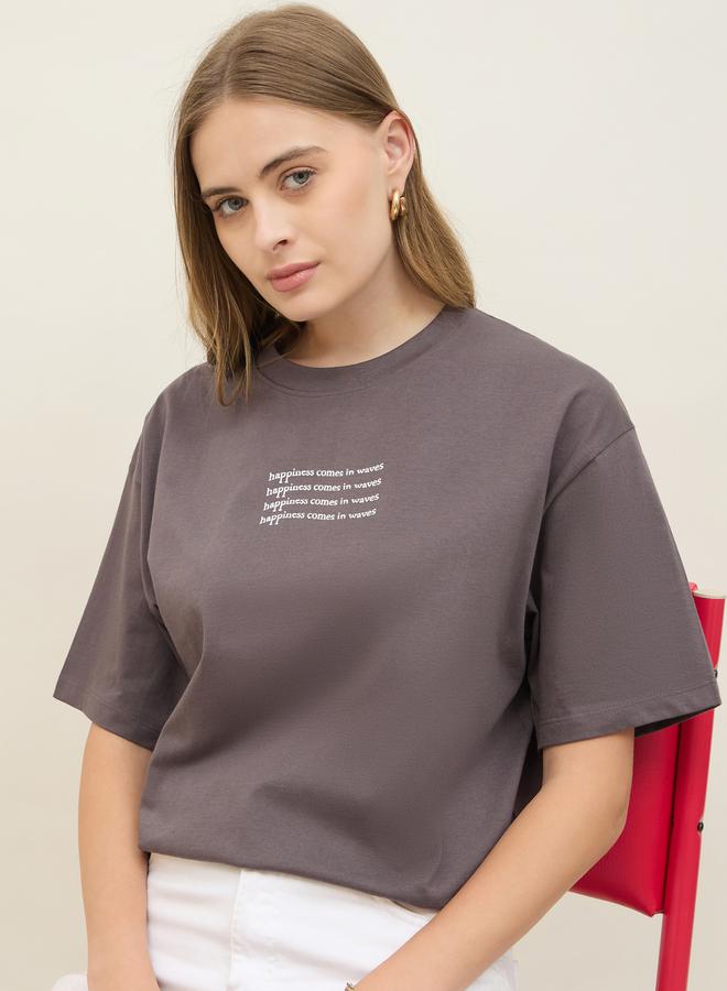 Styli Oversized Slogan Print T-Shirt - Image 4