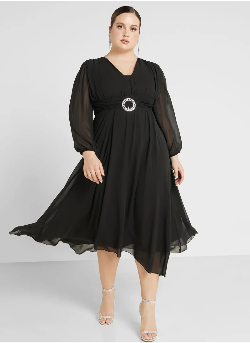 ايلا ليمتد كيرف Surplice Neck Detail Belted Dress