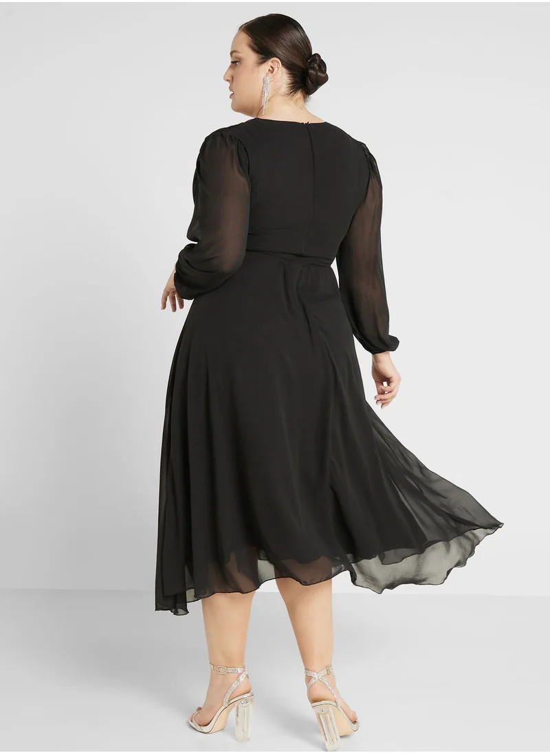 Ella Limited Curve Surplice Neck Detail Belted Dress