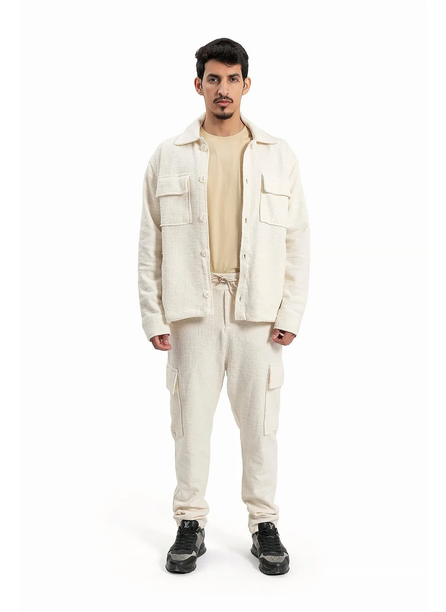 وي كرييت Men Open Offwhite Jacket and Pants Set By WECRE8