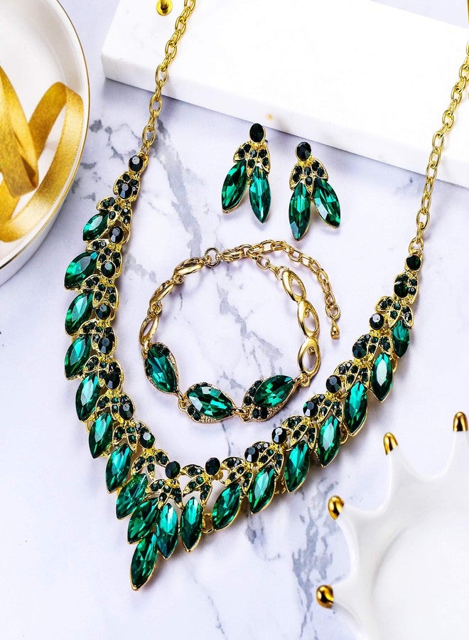 بريلوف طقم مجوهرات زفاف نسائي من بريلوف، مرصع بأحجار الراين والخرز على شكل ماركيز، يتضمن قلادة مميزة، وأقراط متدلية، وسوار بوصلات، بلون الزمرد والذهبي. - Image 3