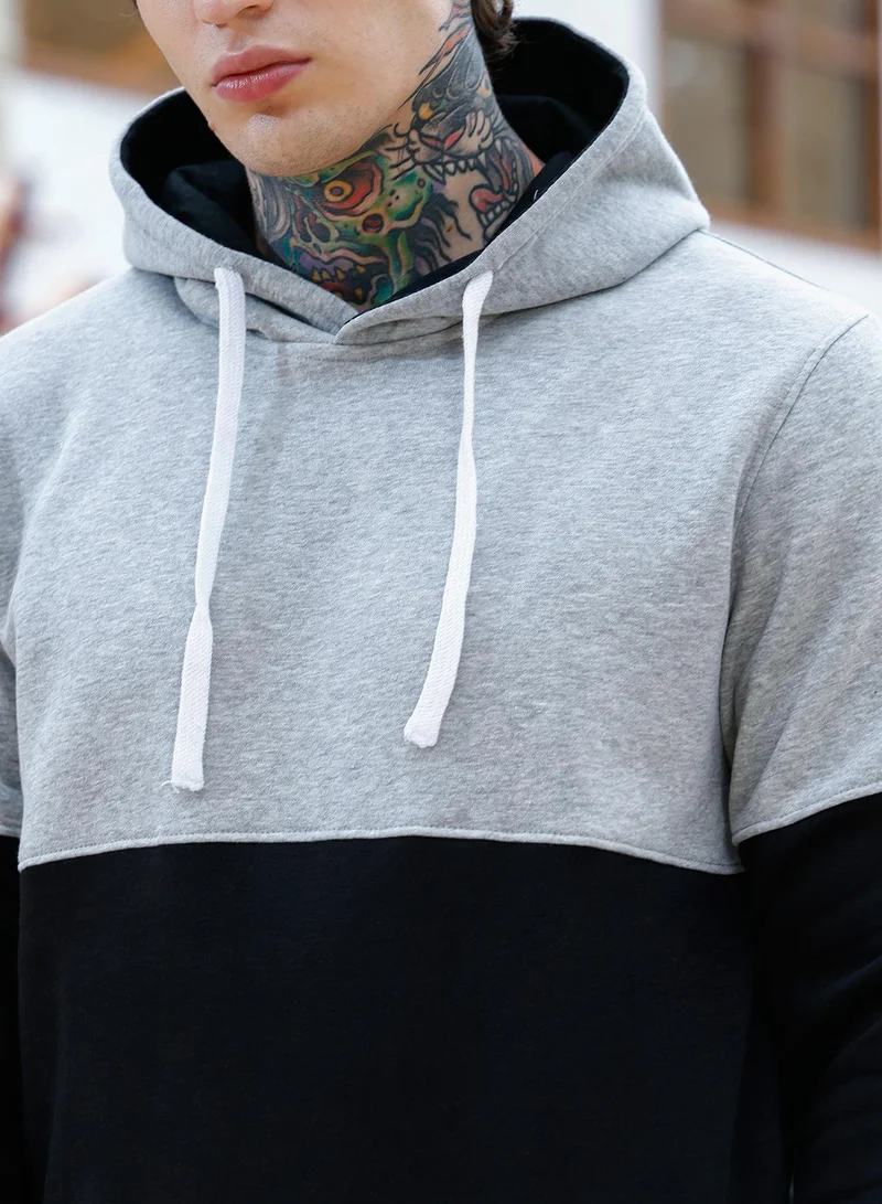 Campus Sutra Men's Block Pullover Hoodie | Hooded Neck , Long Ribbed Cuff Sleeves , Pull On Closure , Ribbed-Straight Hem | Colourblock Knitted Plain For Casual & Daily | Coin Grey & Onyx Black
