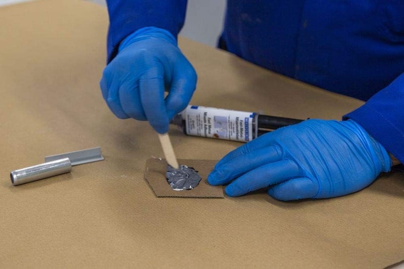 Weicon Fast Metal Epoxy Minute Adhesive 24 Ml Liquid Metal 2 Components Epoxy Resin Adhesive For Metal Wood Stone Plastic Glass Ceramic Grp Etc. Grey - Image 3