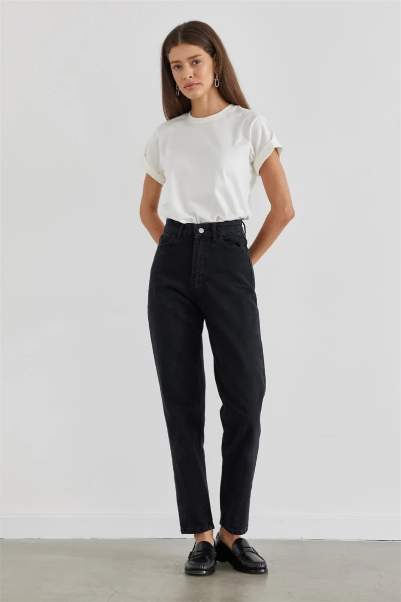 سود كوليكشن Black Mom Jeans