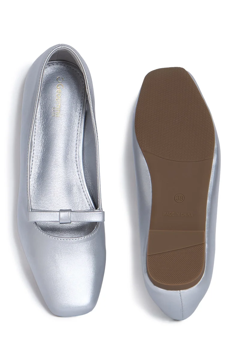 Geoomnii SILVER Geoomnii Closed Flat Shoes for Women – Comfortable Slip-On Ballet Flats for Office, Daily Wear & Casual Use for Women | Best Price UAE