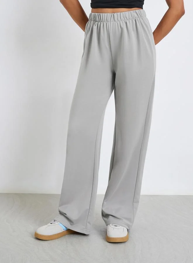 ستايلي جوغر بأرجل واسعة