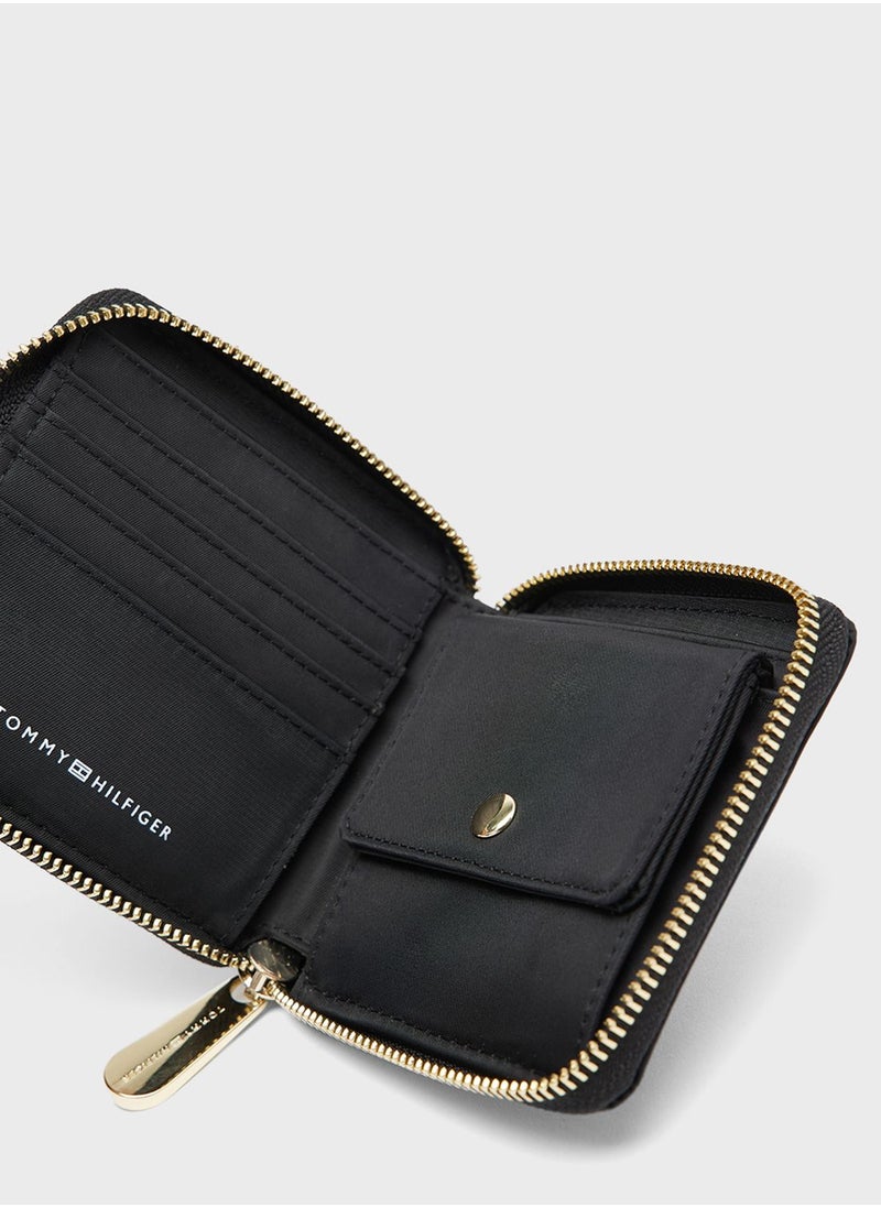 TOMMY HILFIGER - Medium Card Wallet - Image 1