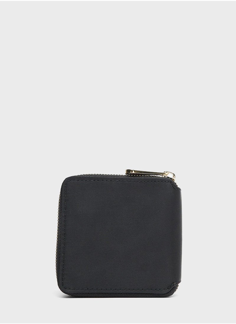 TOMMY HILFIGER - Medium Card Wallet - Image 1